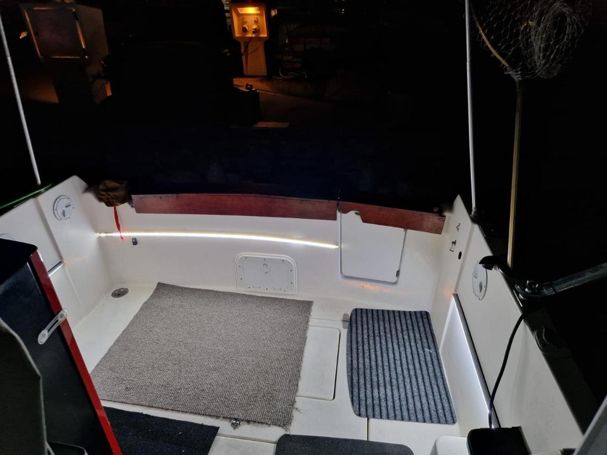 Sammy Sea Bateau-hôtel